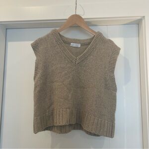 OAK + FORT Beige V-Neck Knit Sweater Vest